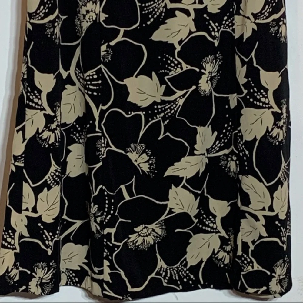 EUC Studio‎ I Black and Tan Floral Print Sheath Dress